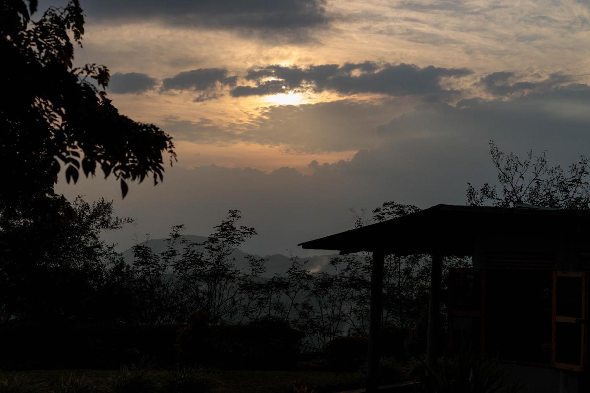 Lake Mwamba Lodge Kasenda Eksteriør billede